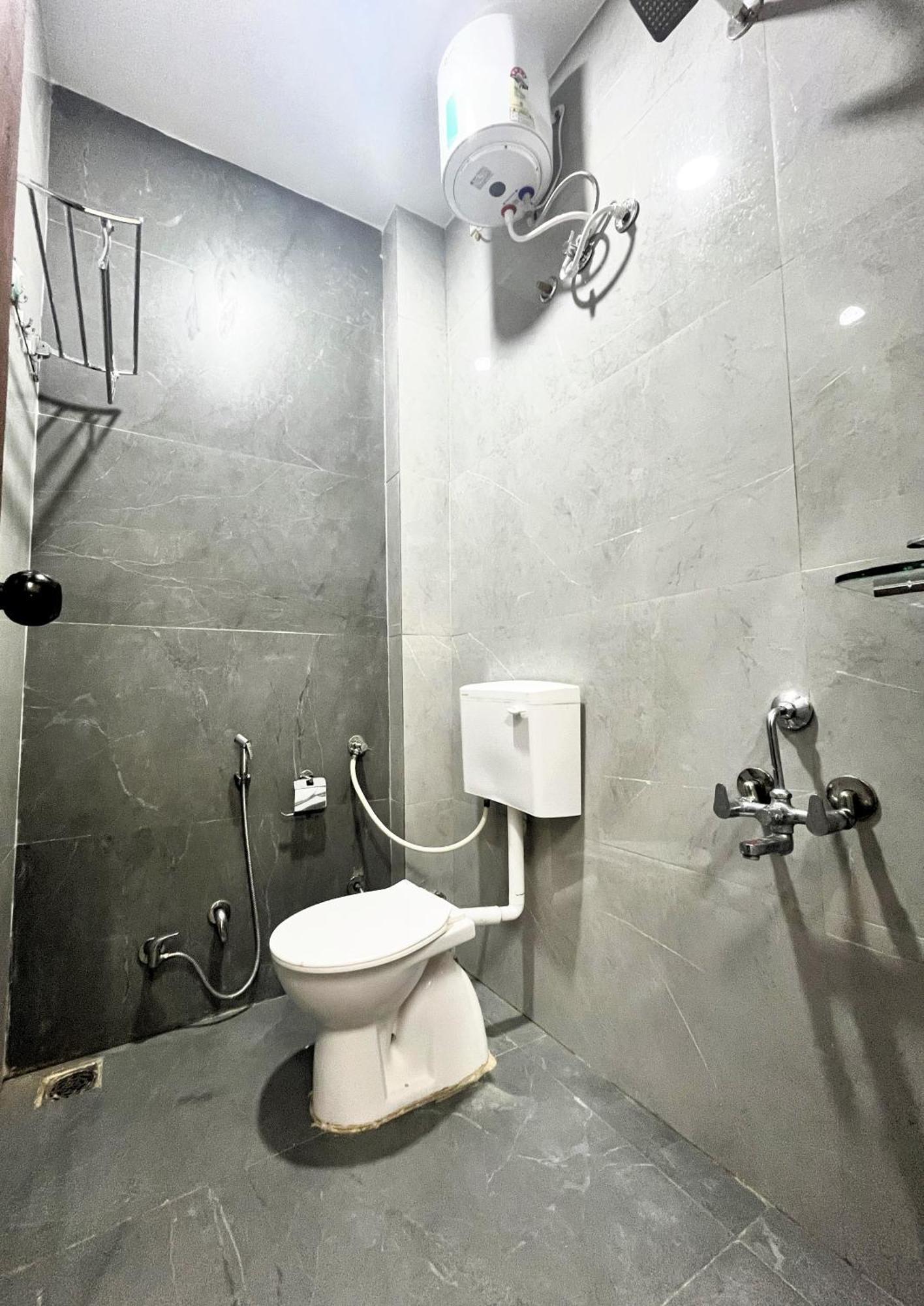 Shree Stay Inn Luxe' Holiday Home Ujjain Ngoại thất bức ảnh